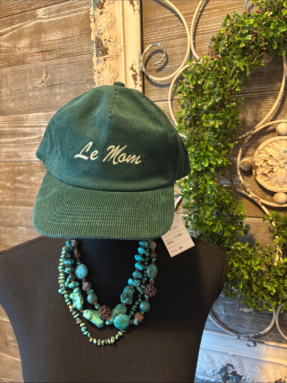 Le Mom NWT Green Corduroy Cap for Women